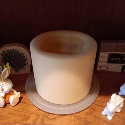 KNICK KNACKS
