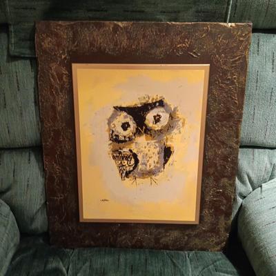 WOODEN CARVED OWL, PICTURE AND PLUSH OWLS PLUS A WALL CLOCK