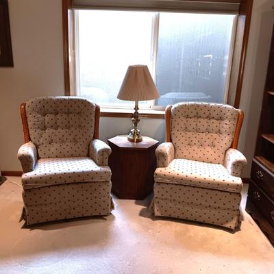2 CLEAN SWIVEL ROCKING CHAIRS, DANISH? OCTAGON SIDE TABLE W/CABINET AND A TABLE LAMP