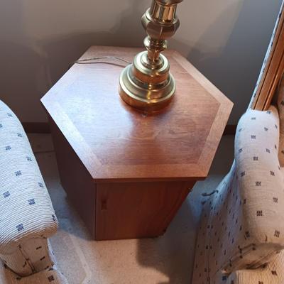 2 CLEAN SWIVEL ROCKING CHAIRS, DANISH? OCTAGON SIDE TABLE W/CABINET AND A TABLE LAMP