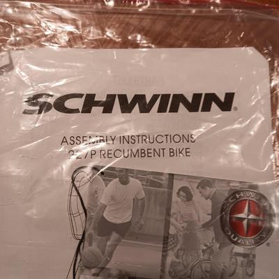 SCHWINN 217P V FORCE RECUMBENT EXERCISE BIKE W/16 LEVELS OF MAGNETIC RESISTANCE PLUS FLOOR PAD