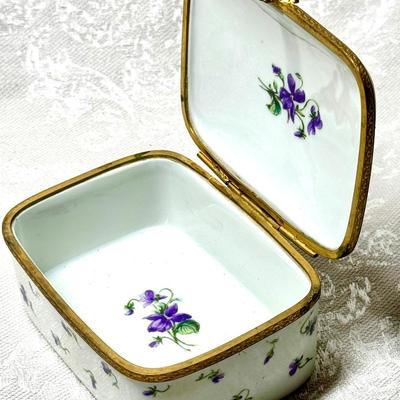 Tiffany & Co. Trinket Box Made in France For Tiffany