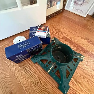 Lot of Christmas and holiday items