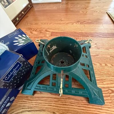 Lot of Christmas and holiday items