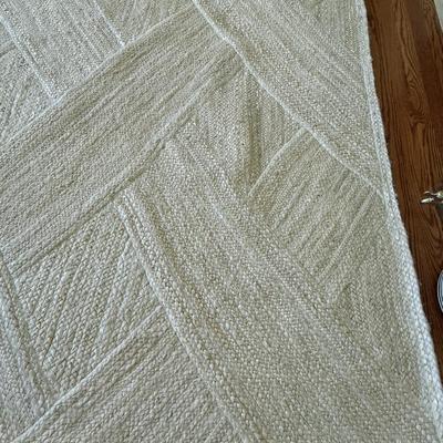 Gorgeous brand new Jute rug