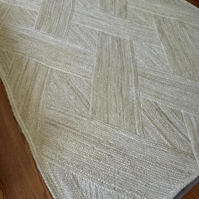 Gorgeous brand new Jute rug