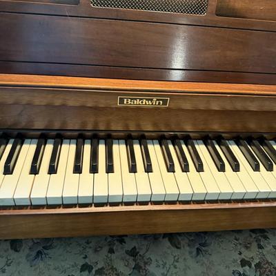 Baldwin upright piano