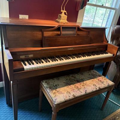 Baldwin upright piano
