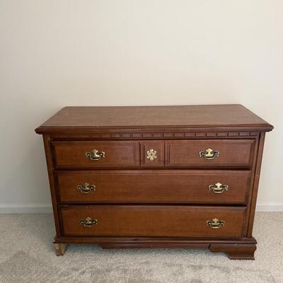Bassett furniture dresser