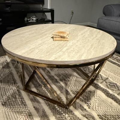 Round coffee table