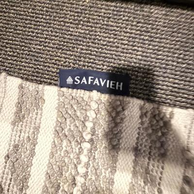 Safavieh neutral rug
