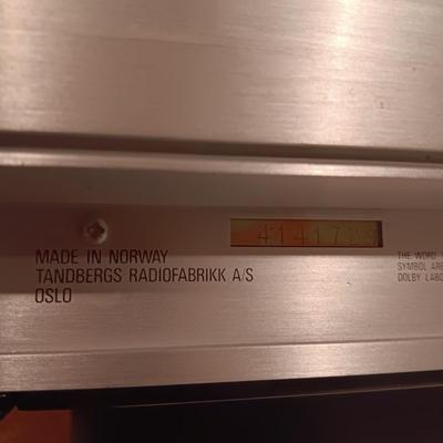 TANDBERG TCD 310 DUAL CAPSTAN & CENTREX BY PIONEER 8-TRACK PLAYER