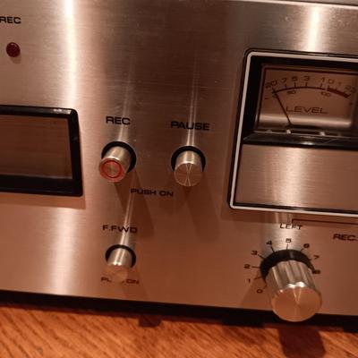 TANDBERG TCD 310 DUAL CAPSTAN & CENTREX BY PIONEER 8-TRACK PLAYER