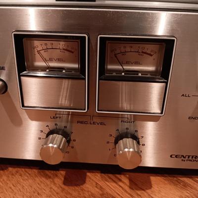 TANDBERG TCD 310 DUAL CAPSTAN & CENTREX BY PIONEER 8-TRACK PLAYER
