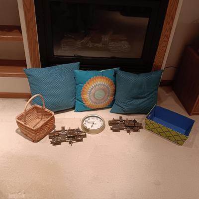 THROW PILLOWS, PAIR OF SYROCO ABSTRACT WALL HANGINGS AND MORE