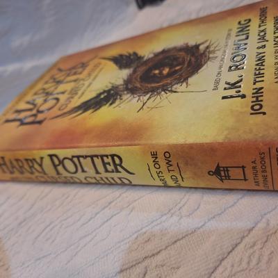 Harry Potter and the Cursed ChilHarry Potter and the Cursed Child: Parts One & Two : The Official Script