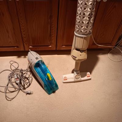 DIRT DEVIL CARPET SPOT SCRUBBER AND REGINA 3 ELECTRIKBROOM