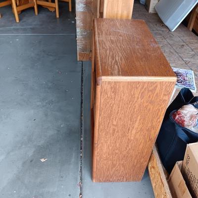 2 SMALL BOOKCASES