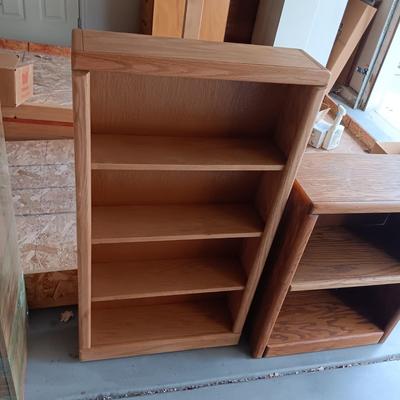 2 SMALL BOOKCASES