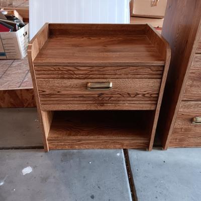 5 DRAWER CHEST AND MATCHING NIGHT STAND