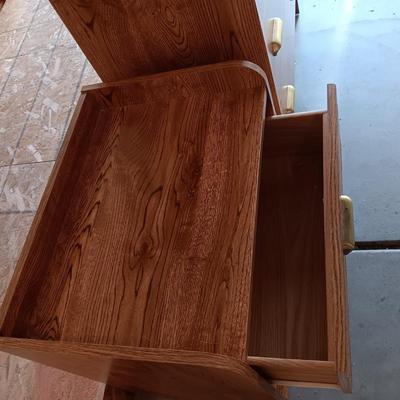 5 DRAWER CHEST AND MATCHING NIGHT STAND