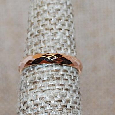 Size 4 Beveled Titanium Infinity Stainless Steel Ring on a ROSE GOLD Band (1.3g)