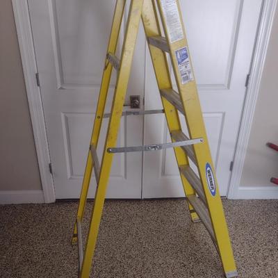 Werner 250lb Capacity Fiberglass Ladder