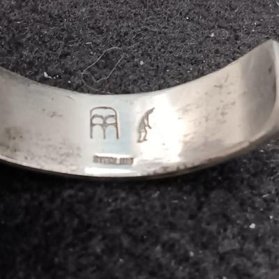 2 STERLING SILVER CUFF BRACELETS (1 IS SIGNED ARTIE YELLOWHORSE) 81.32g
