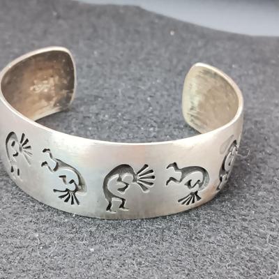 WIDE STERLING SILVER CUFF BRACELET 38.80g