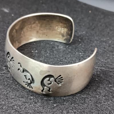 WIDE STERLING SILVER CUFF BRACELET 38.80g