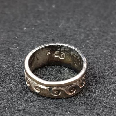 STERLING SILVER RING 7.97g SIZE 8