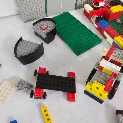 Collection of Lego Pieces & Figures (PB-JS)