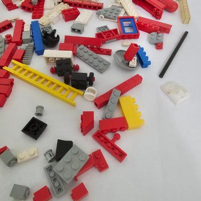 Collection of Lego Pieces & Figures (PB-JS)