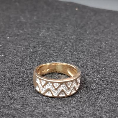 14K GOLD RING 4.56g SIZE 4/1/2