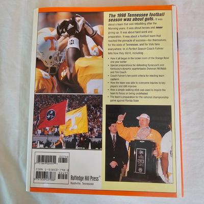 Tennessee Volunteers Sports Memorabilia (PB-JS)