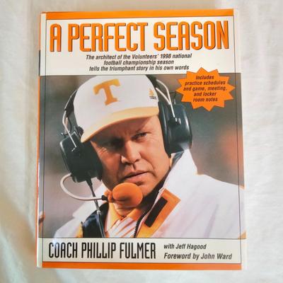 Tennessee Volunteers Sports Memorabilia (PB-JS)