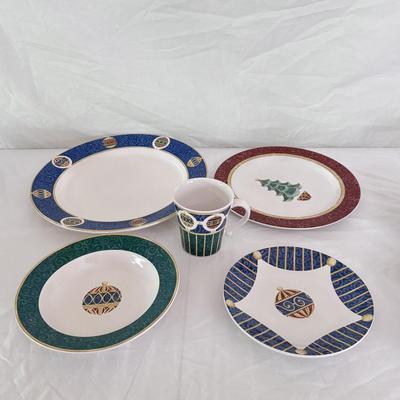 Pfaltzgraff Royal Holiday Collection (K-DZ)