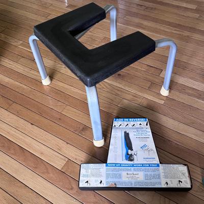 Body Lift Inversion Chair, Weights, and Yoga Accessories (LR-DZ)