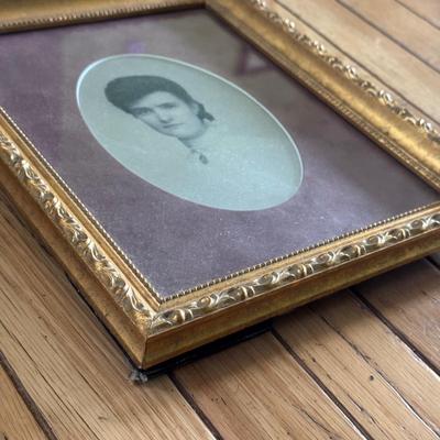 Three Vintage Photographs in Gold-Painted Wooden Frames (PB-DZ)