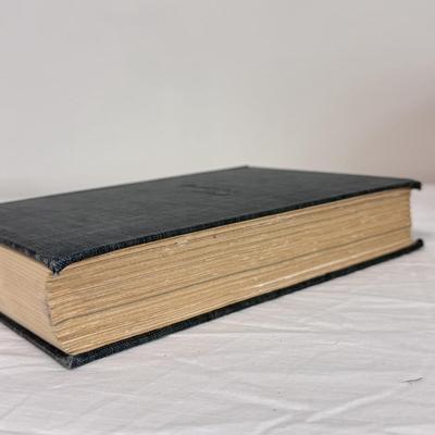 Books on Abraham Lincoln by Carl Sandburg (B1-DZ)