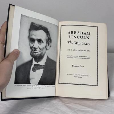 Books on Abraham Lincoln by Carl Sandburg (B1-DZ)