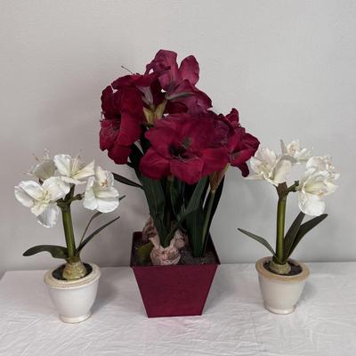 Three Faux Amaryllis Plants (B1-DZ)