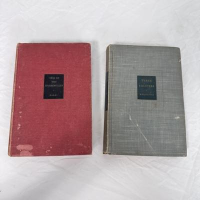 Henry David Thoreau, John Dos Passos, and More Books Published by The Modern Library (B1-DZ)