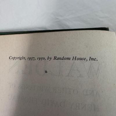 Henry David Thoreau, John Dos Passos, and More Books Published by The Modern Library (B1-DZ)