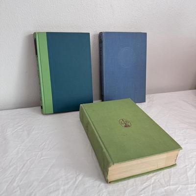 First Edition “Shakespeare” by Ivor Brown and Other Vintage Collectors Books (B1-DZ)