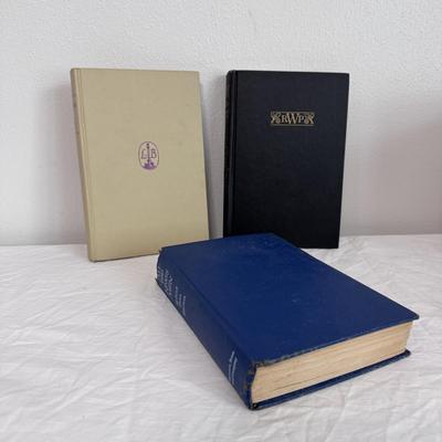 First Edition “Shakespeare” by Ivor Brown and Other Vintage Collectors Books (B1-DZ)