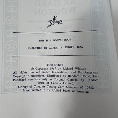 First Edition “Shakespeare” by Ivor Brown and Other Vintage Collectors Books (B1-DZ)