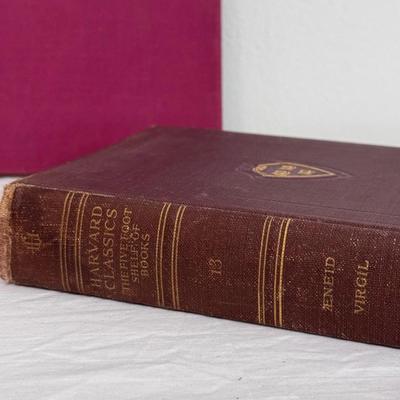 First Edition “Shakespeare” by Ivor Brown and Other Vintage Collectors Books (B1-DZ)