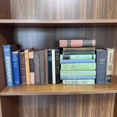 First Edition “Shakespeare” by Ivor Brown and Other Vintage Collectors Books (B1-DZ)