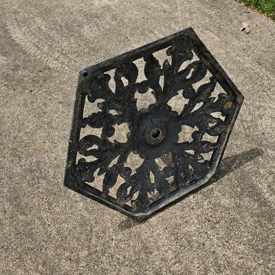 8' Patio Umbrella + Metal Stand (G-JS)